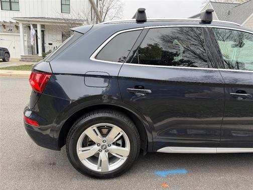 2018 Audi Q5 2.0T Premium Plus