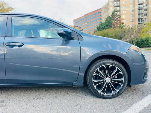 2016 Toyota Corolla SE