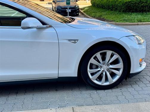 2015 Tesla Model S 85D/P85D/70D/90D/P90D
