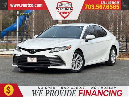 2022 Toyota Camry LE