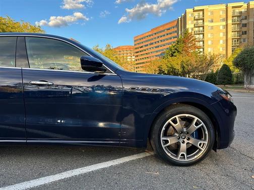 2020 Maserati Levante Base