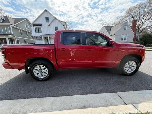 2022 Nissan Frontier SV