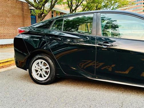 2018 Toyota Prius Two Eco