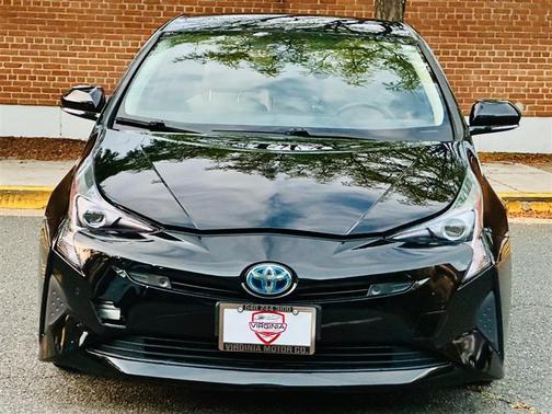 2018 Toyota Prius TWO/TWO ECO/THREE/THREE TOURING/FOUR/FOUR TOURING/