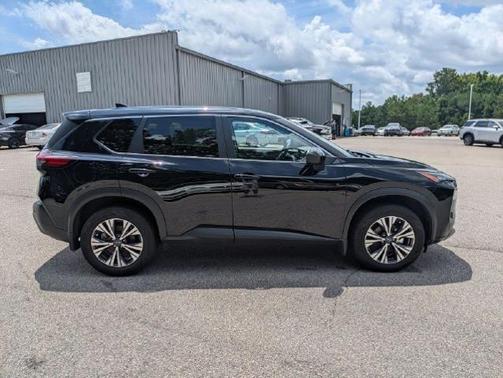 Black 2023 Nissan Rogue SV