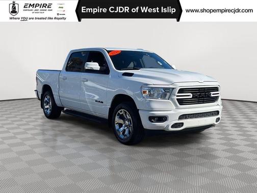 Bright White Clearcoat 2021 RAM 1500 Big Horn