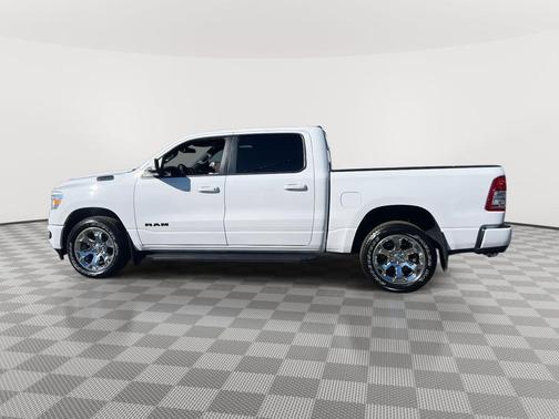 Bright White Clearcoat 2021 RAM 1500 Big Horn