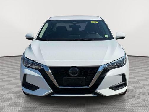 Cloud White 2021 Nissan Sentra SV