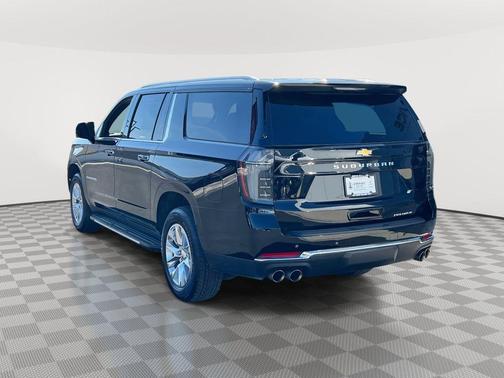 Black 2025 Chevrolet Suburban Premier