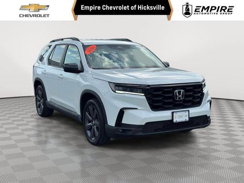 Platinum White Pearl 2023 Honda Pilot Sport
