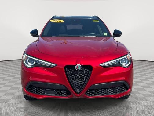 Rosso 2023 Alfa Romeo Stelvio Veloce