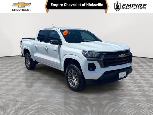 Summit White 2023 Chevrolet Colorado LT