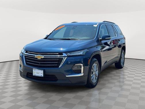 Northsky Blue Metallic 2023 Chevrolet Traverse LT Leather