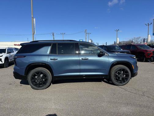 Lakeshore Blue Metallic 2026 Chevrolet Traverse RS