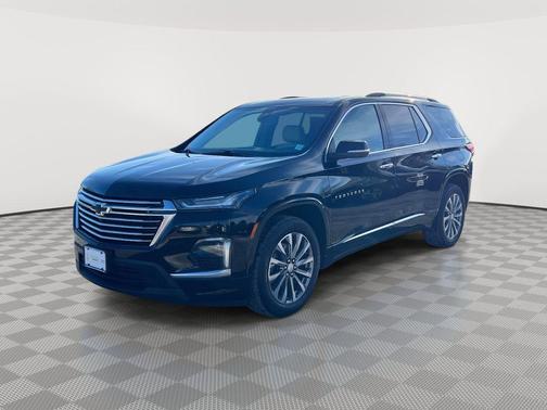 Mosaic Black Metallic 2023 Chevrolet Traverse Premier