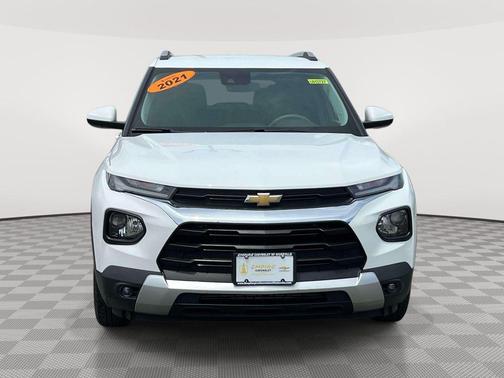 Summit White 2021 Chevrolet Trailblazer LT