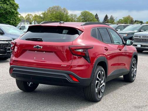 Red 2026 Chevrolet Trax 2RS