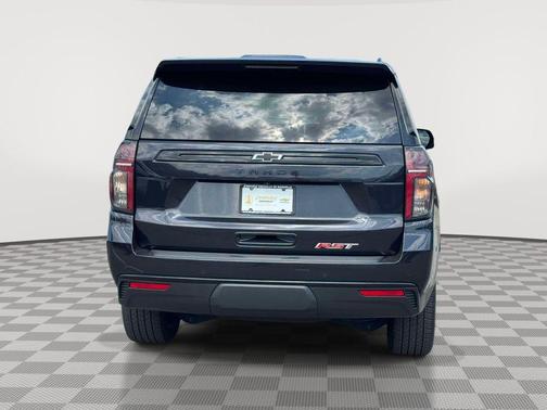 Dark Ash Metallic 2023 Chevrolet Tahoe RST