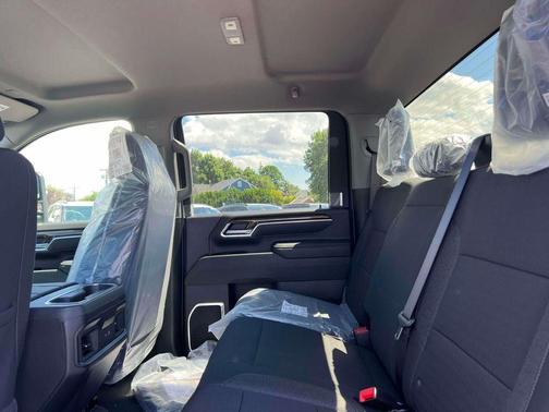 Sterling Gray Metallic 2026 Chevrolet Silverado 2500 LT