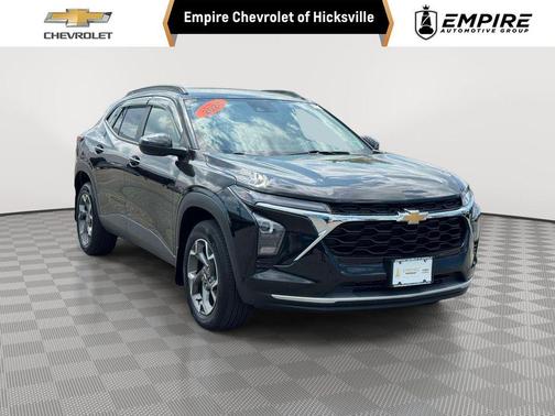 Mosaic Black Metallic 2024 Chevrolet Trax LT