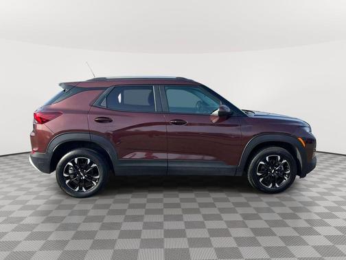 Mahogany Red Metallic 2023 Chevrolet Trailblazer LT