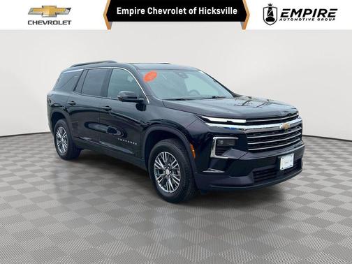 Mosaic Black Metallic 2026 Chevrolet Traverse LT
