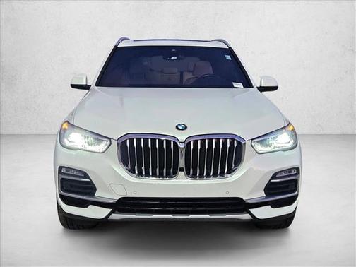Mineral White Metallic 2021 BMW X5 PHEV xDrive45e