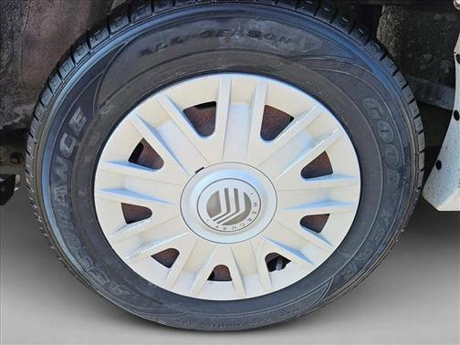 2004 Mercury Grand Marquis GS