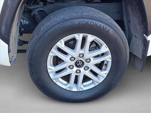 2022 Toyota Tundra SR5