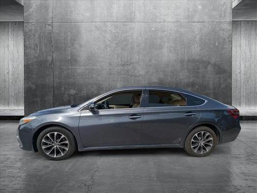 2017 Toyota Avalon XLE Premium