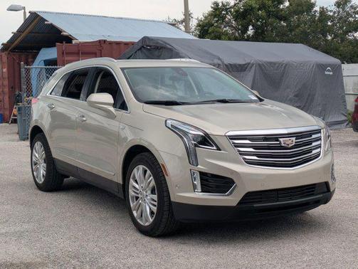 2017 Cadillac XT5 Premium Luxury