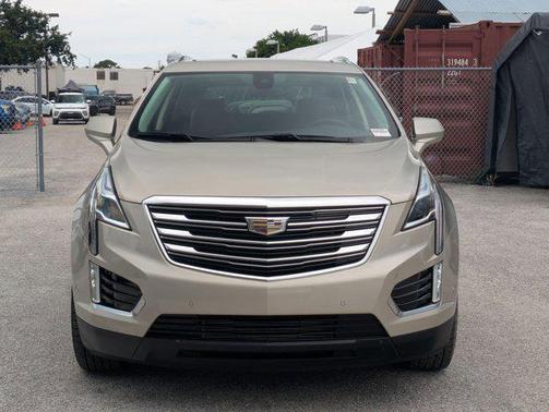 2017 Cadillac XT5 Premium Luxury