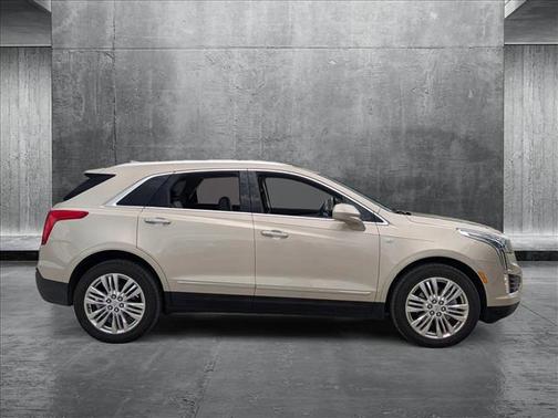 2017 Cadillac XT5 Premium Luxury