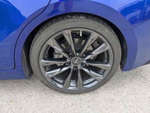 2022 Lexus IS 350 Base