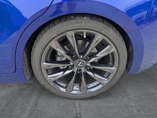 2022 Lexus IS 350 Base