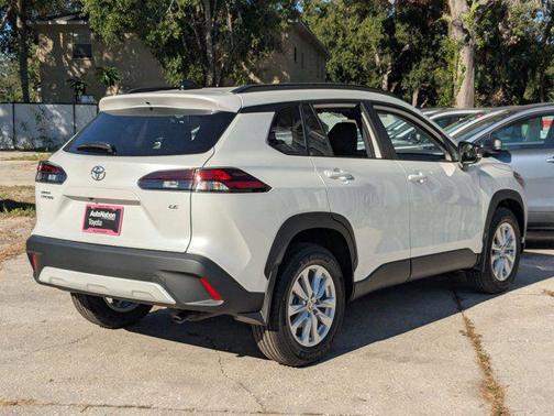 2026 Toyota Corolla Cross LE