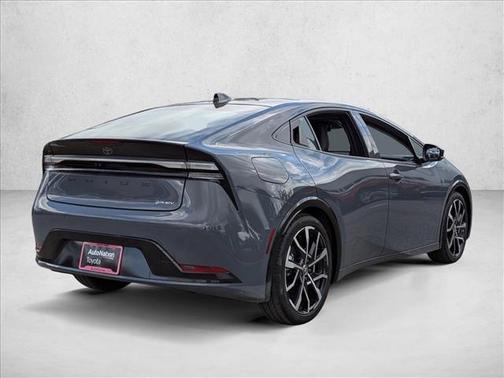 2025 Toyota Prius Plug-In Hybrid XSE Premium