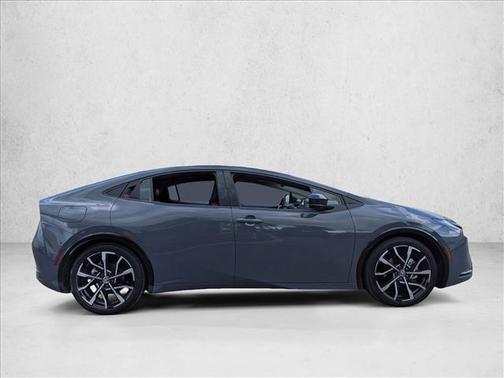 2025 Toyota Prius Plug-In Hybrid XSE Premium