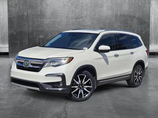2019 Honda Pilot Touring 8-Passenger