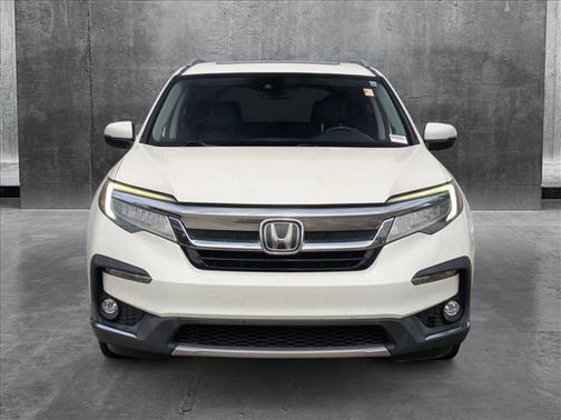 2019 Honda Pilot Touring 8-Passenger