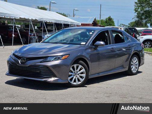 2020 Toyota Camry LE
