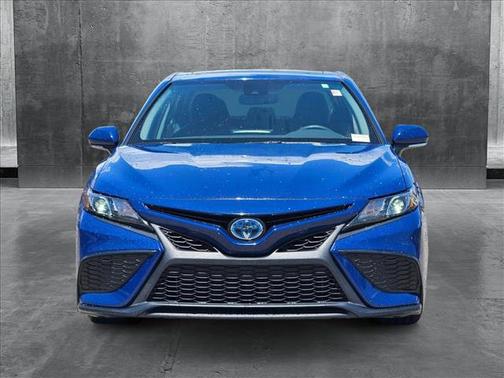 2024 Toyota Camry Hybrid SE