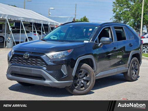 2019 Toyota RAV4 LE