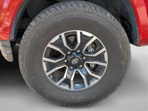 Barcelona Red Metallic 2022 Toyota Tacoma TRD Sport
