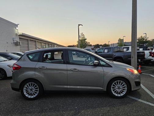 2015 Ford C-Max Hybrid SE