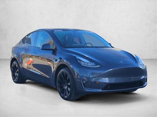 2022 Tesla Model Y Long Range Dual Motor All-Wheel Drive