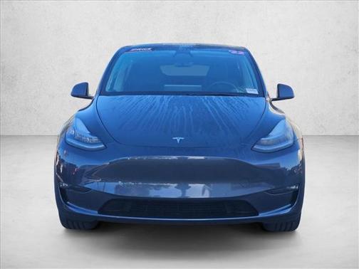 2022 Tesla Model Y Long Range Dual Motor All-Wheel Drive