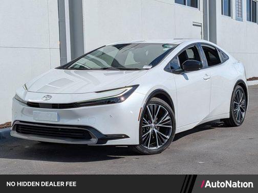 Wind Chill Pearl 2023 Toyota Prius XLE