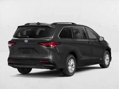 2025 Toyota Sienna LE