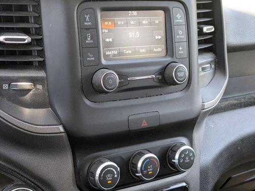 2019 RAM 2500 Tradesman Crew Cab 4x4 8' Box